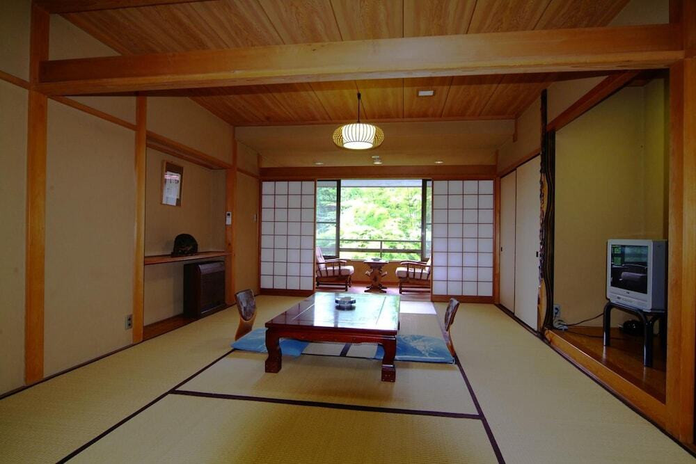 レストラン
