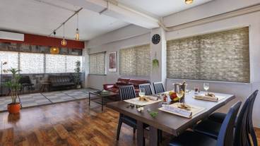 客室内のダイニングエリア / 19