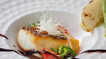 食事・飲み物 / 32