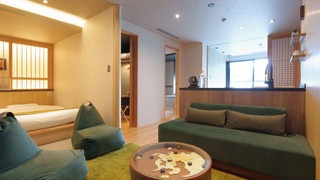 デラックス 4 人部屋 専用バスルーム