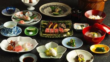 食事・飲み物 / 15