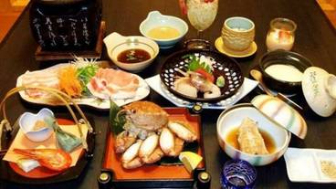 食事・飲み物 / 7