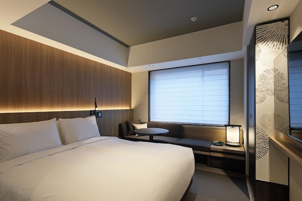 トリビュートルーム