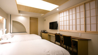 ラグジュアリー ツインルーム