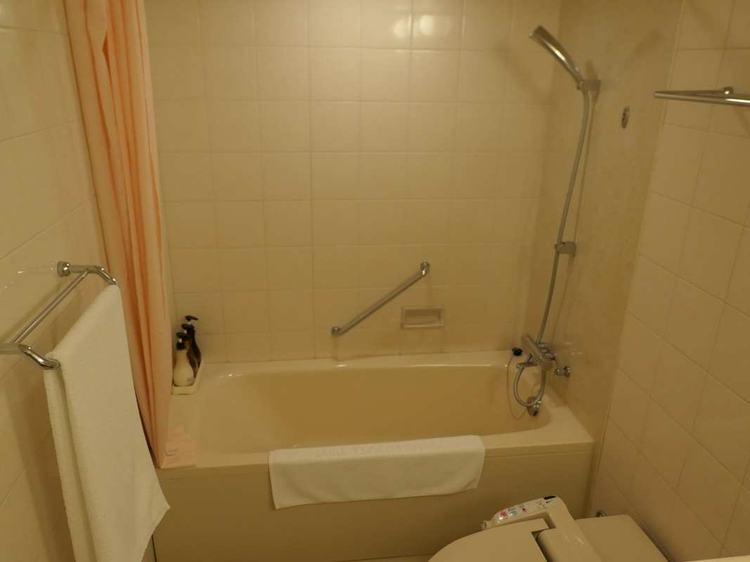 バス・トイレも広め