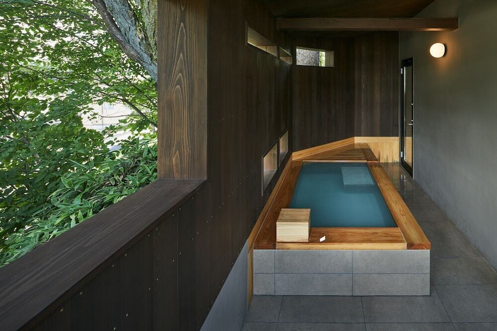 草津温泉の名湯を独り占めしちゃおう♪3566073