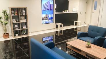 ロビー応接スペース / 4