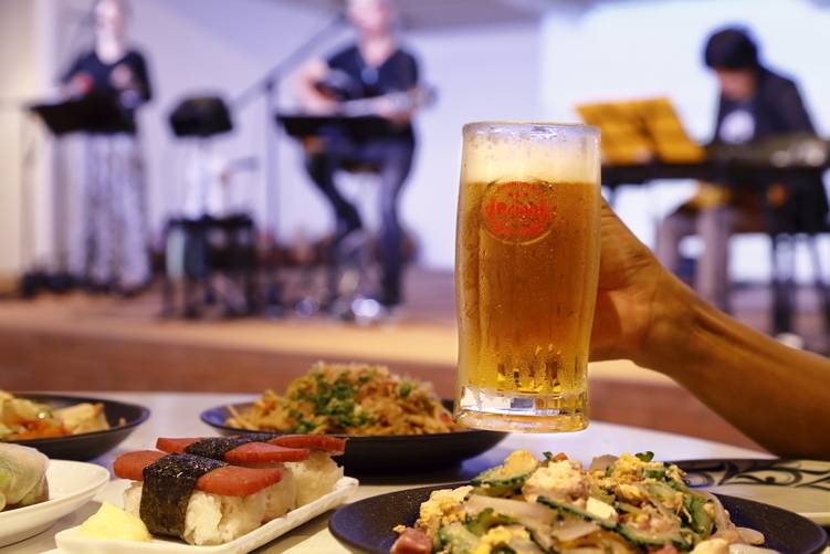 リゾート内/南風 屋台村 / 2