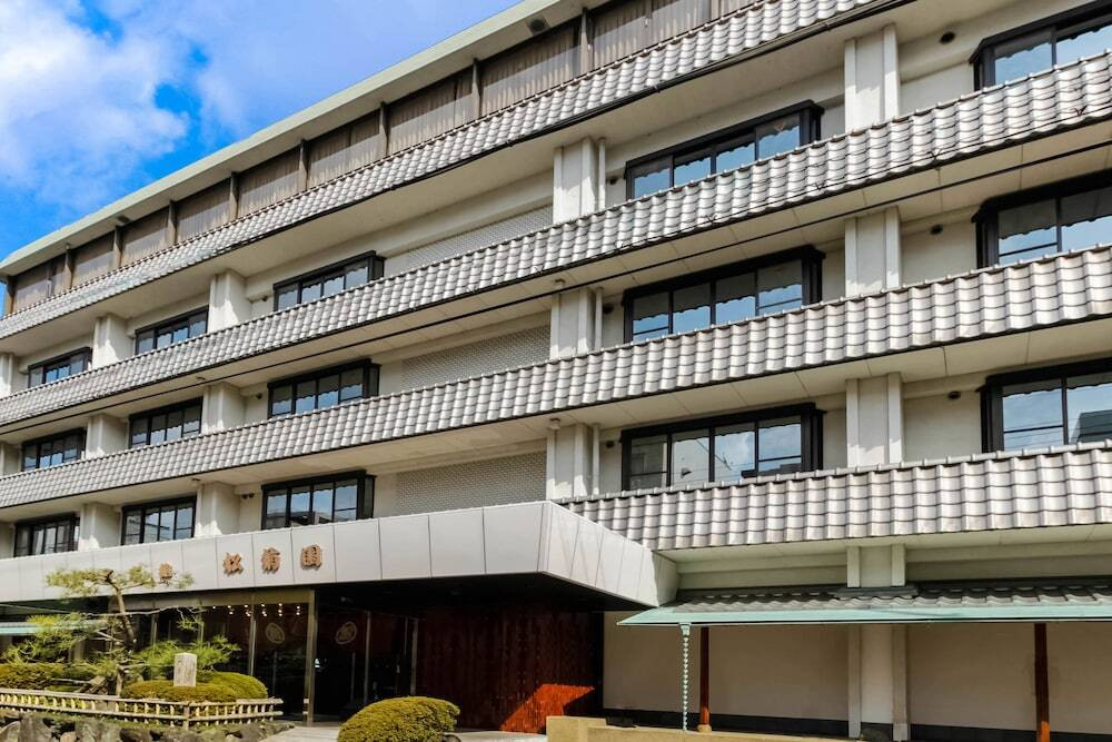 施設の正面
