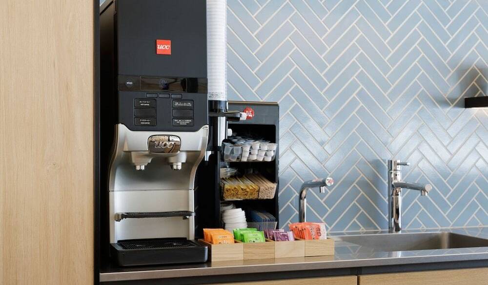 味噌汁もあるフリーカフェ / 3