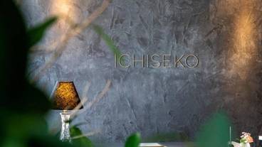 内部エントランス / 2