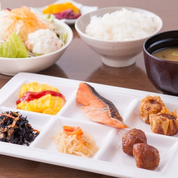 美肌の湯でリフレッシュ！エステも完備した温泉ホテル4024695