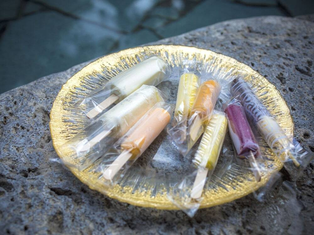 ロビーラウンジ