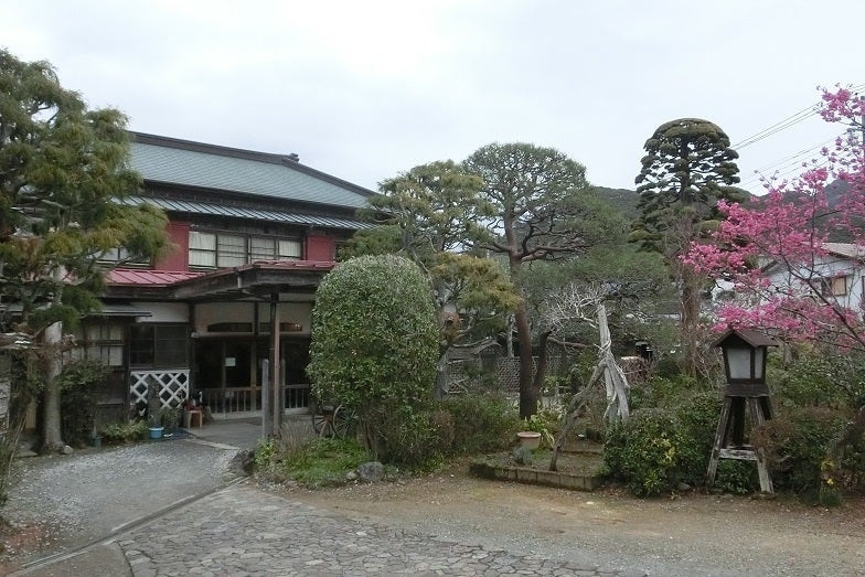 日本一の総檜風呂がシンボルの、自家源泉掛け流しの湯宿3997990