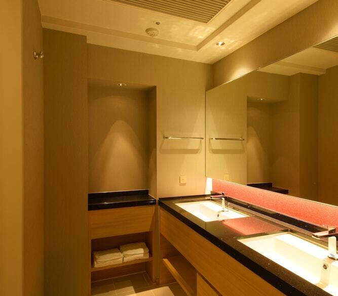 KANAZAWAの洗面台 / 5