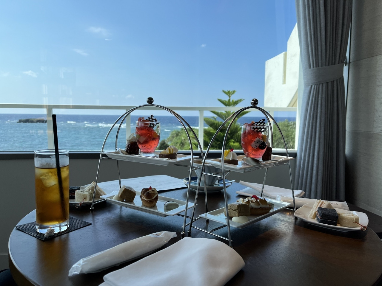 ホカンスでホテルが主役の旅をしよう♪4249285