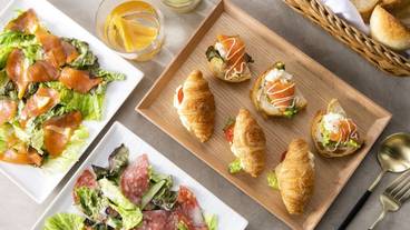 朝食ビュッフェ クロワッサンサンド / 9