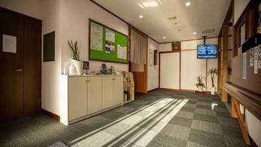 内部エントランス / 3