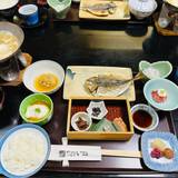 川堰苑いすゞホテル（カワセギエンイスズホテル）