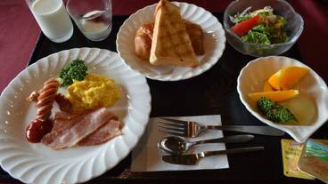 食事・飲み物 / 1