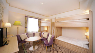 4 人部屋 (Party 4)