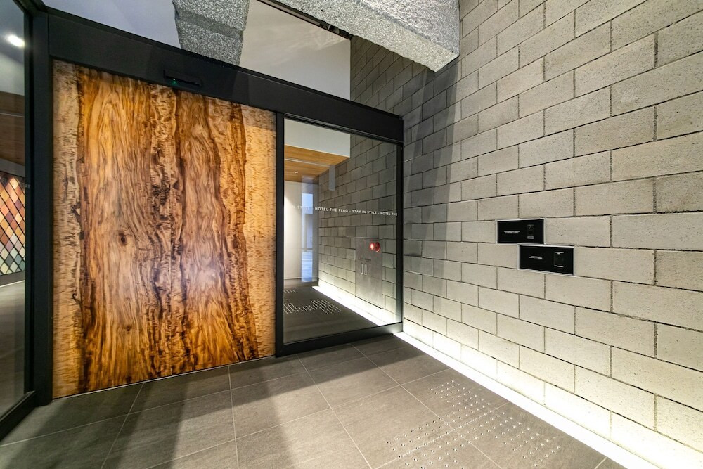 内部エントランス