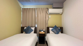 スタンダード ツインルーム シングルベッド 2 台