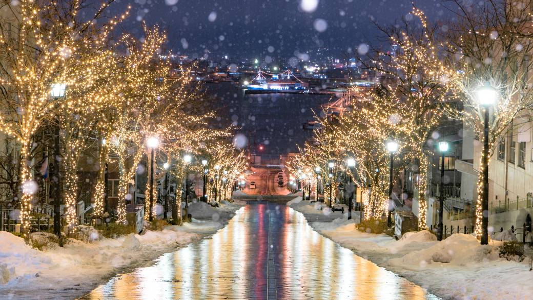 八幡坂 冬のイメージ / 3