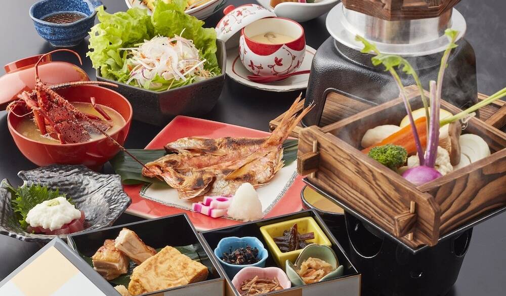 心も体も落ち着く
旅館の朝ごはん / 1