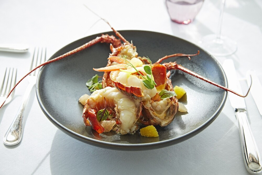 心ときめく♡オーシャンビューの絶景と伊勢エビ3528254