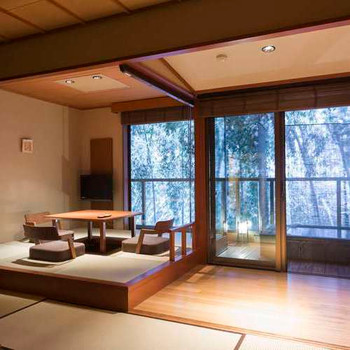 8.余すことなく蟹を満喫「山中温泉 厨八十八（くりややそはち）」4242055