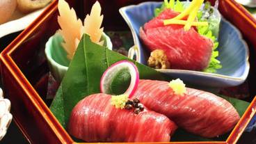 食事・飲み物 / 29