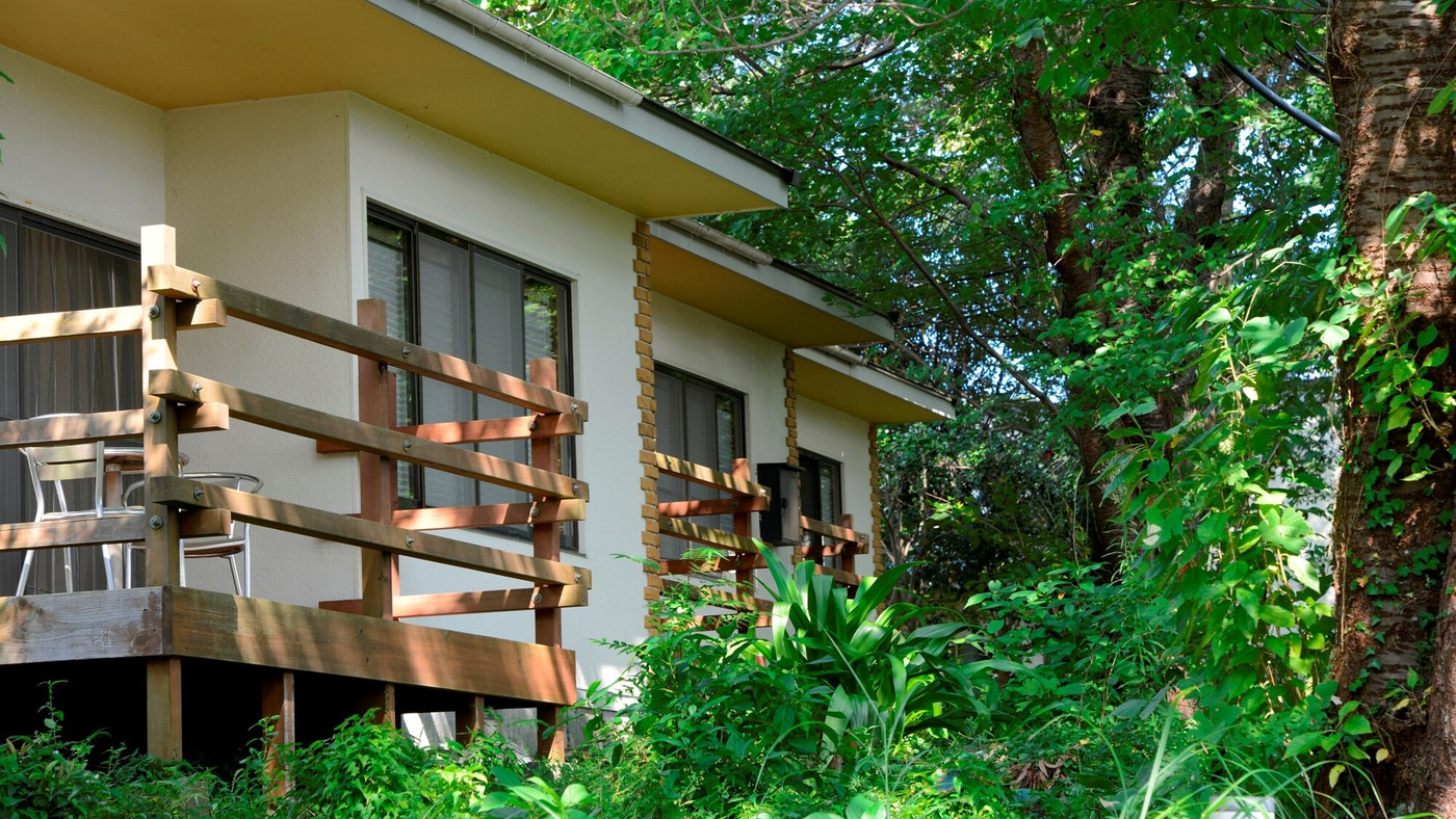 森林の中にある別荘のようなコンドミニアム風コテージ3402409