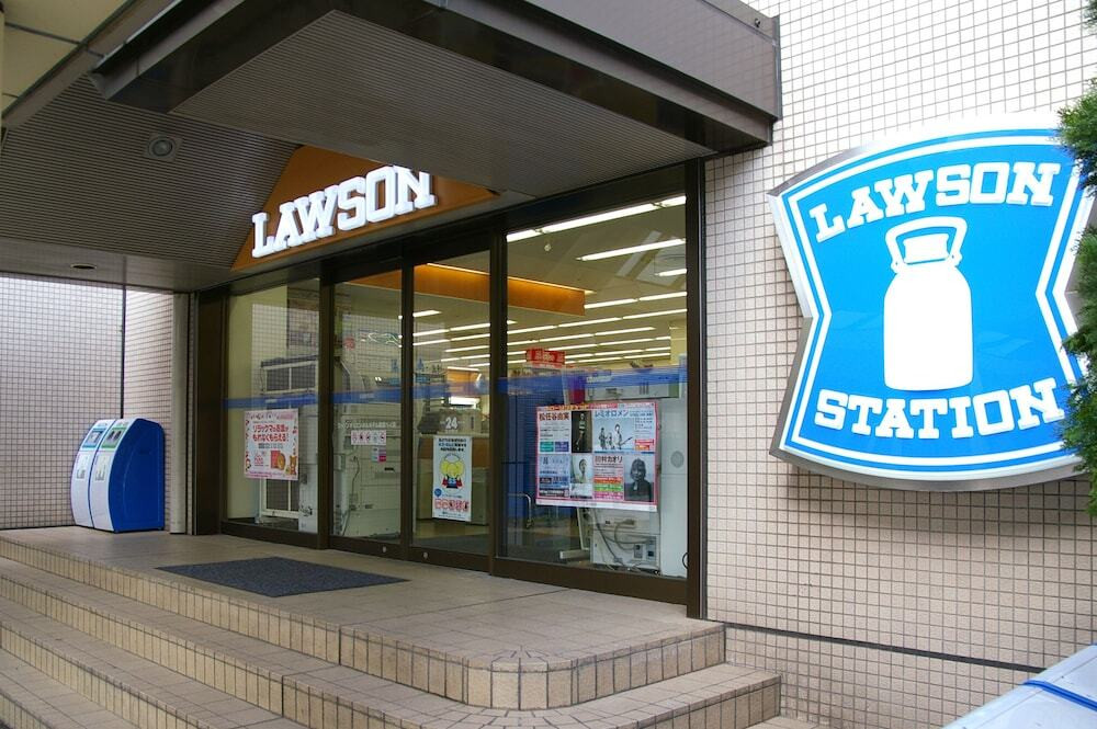 併設のコンビニ