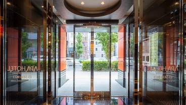 内部エントランス / 3