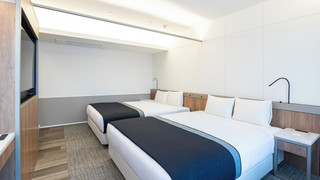 デラックス ツインルーム ダブルベッド 2 台 禁煙