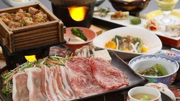 食事・飲み物 / 4