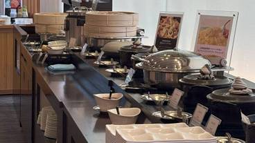 朝食ビュッフェ / 4