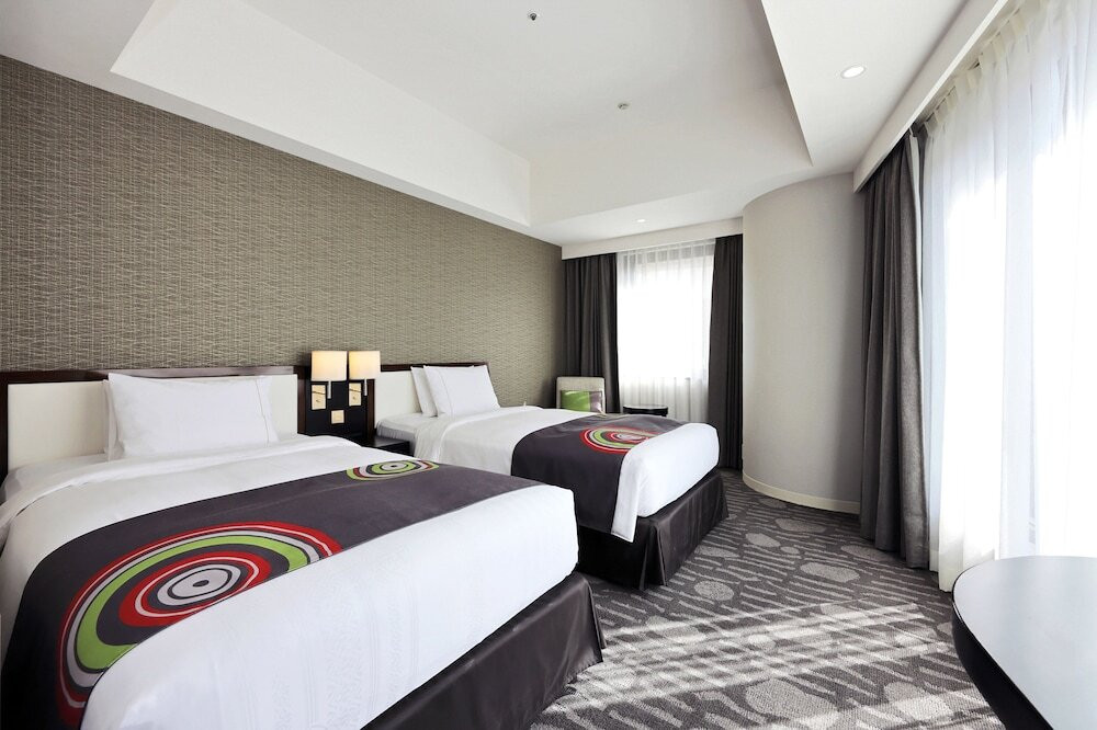 コーナー ツイン