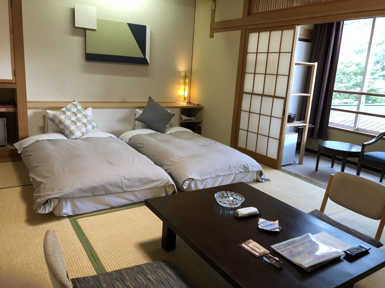 館内の居酒屋でちょっと一杯♡3449077