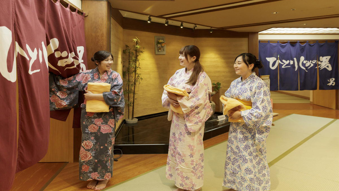 御所湖×岩手山の絶景を望む「ひとりじめの湯」3749032
