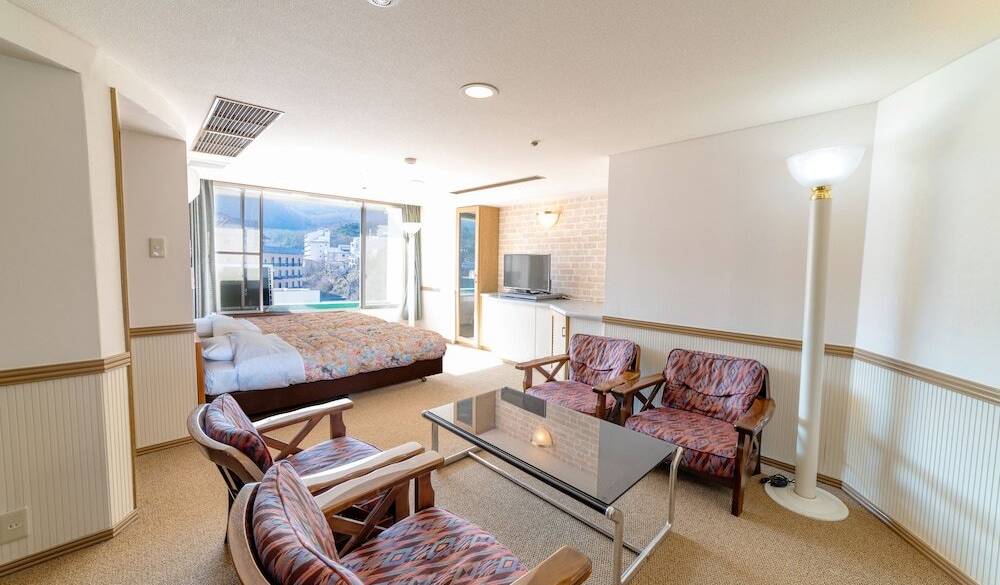 寛ぎのひととき
和室で羽を伸ばす / 5