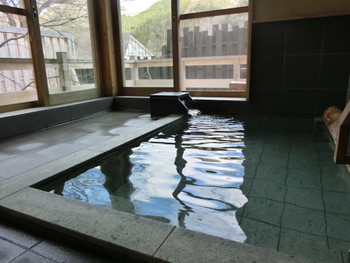 バラエティ豊かな露天風呂付客室と2つの貸切風呂を2人で満喫4026156