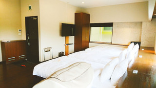 ファミリー 4 人部屋