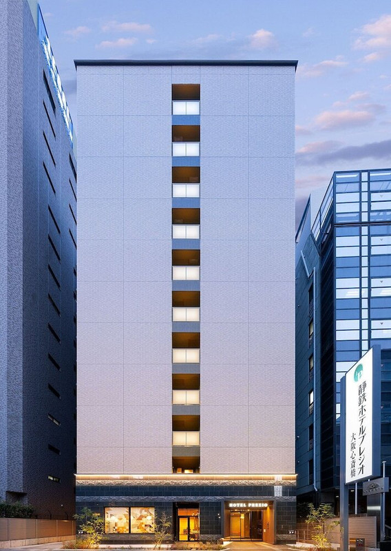 施設の正面