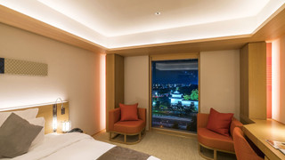 スタンダード ルーム キングベッド 1 台 (Castle View)