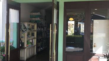 内部エントランス / 2