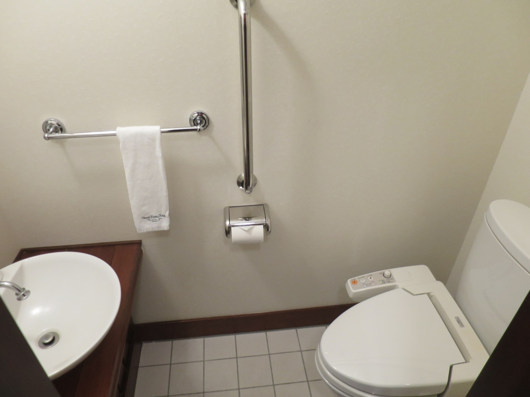 トイレは独立