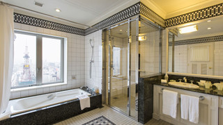 ラグジュアリー ルーム (最上階・ベッド2台)禁煙