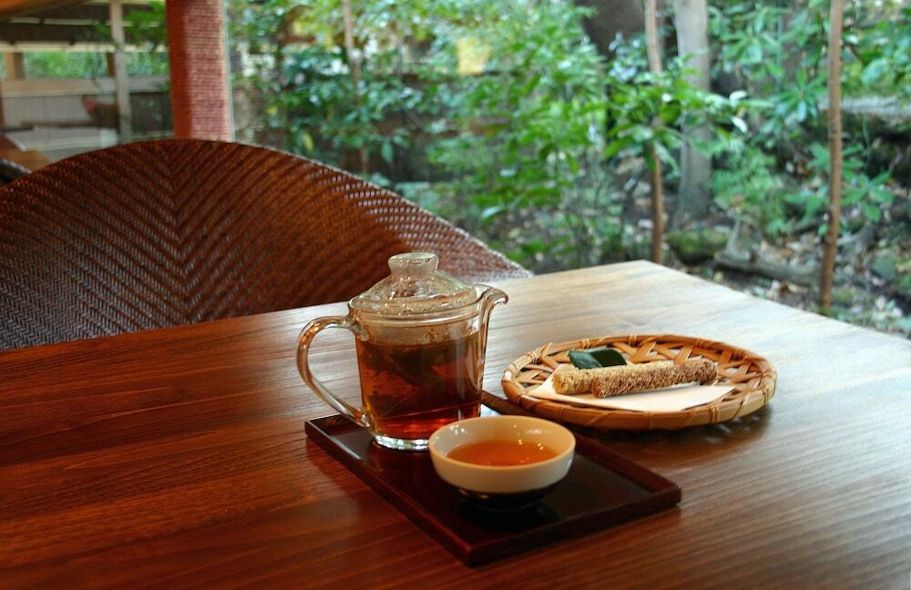 ロビーラウンジ